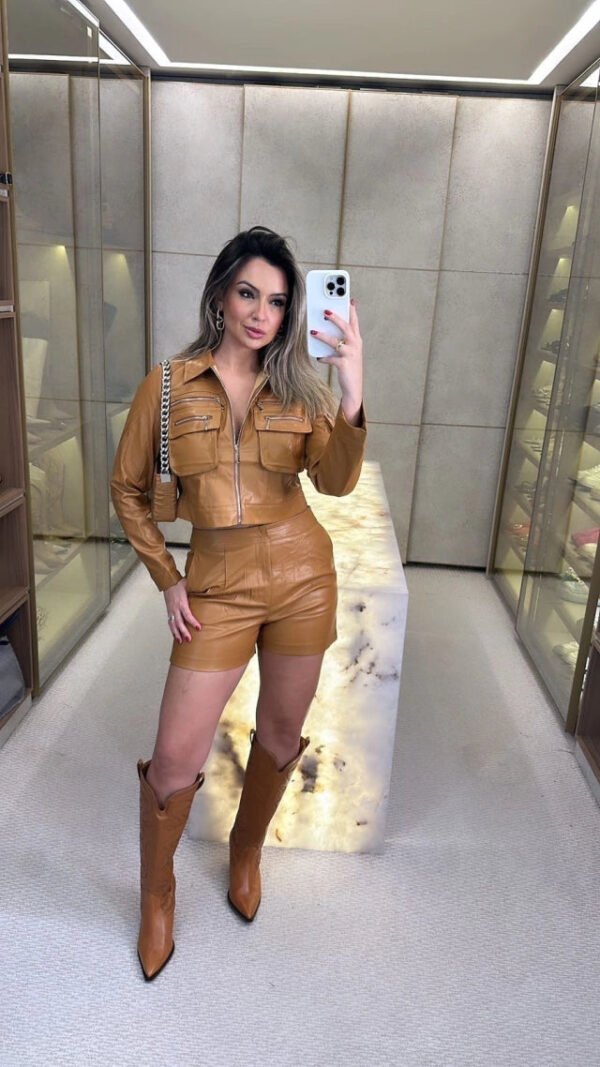 Conjunto de Couro | Jaqueta Zíper e Short - Imagem 3