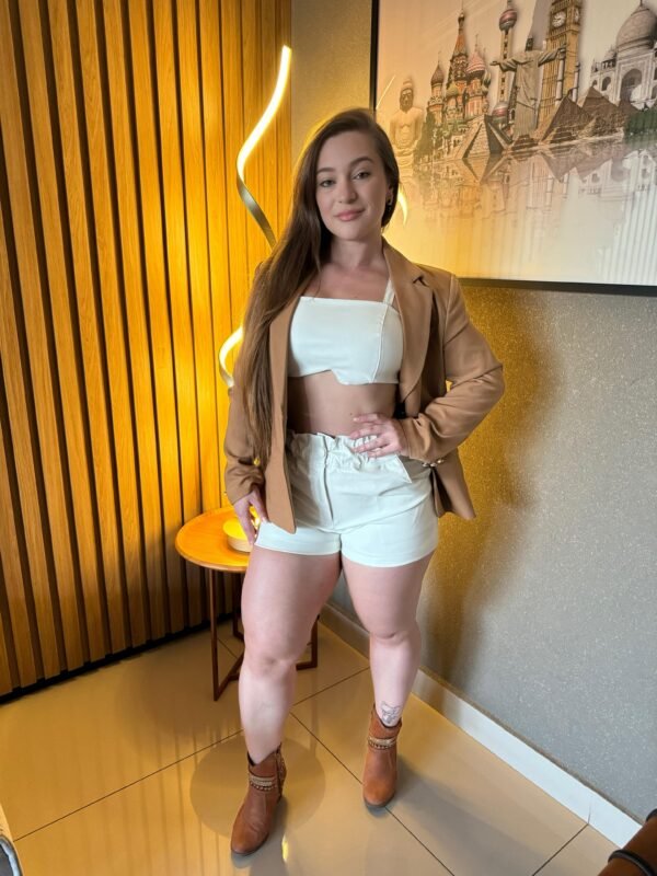 Conjunto Shorts e Cropped em Couro Modern Virgínia Full - Imagem 4